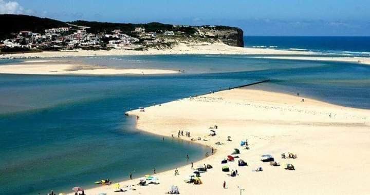 Апартаменти Perola Do Mar Фош-ду-Ареллю Екстер'єр фото